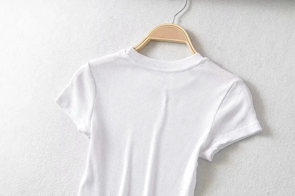 Short-sleeve T-shirt