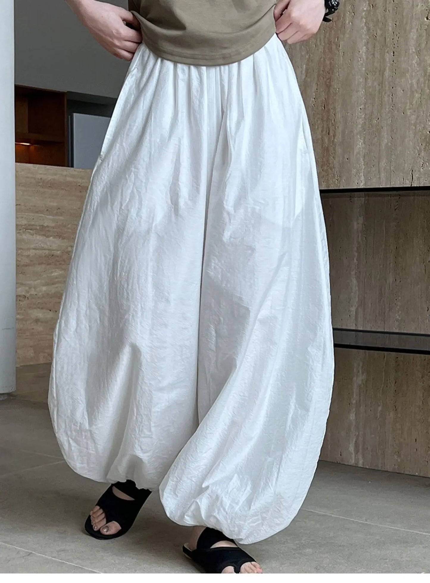 Oversized Bloomers