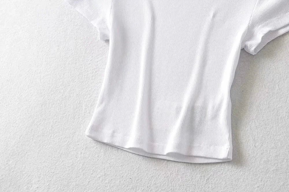 Short-sleeve T-shirt