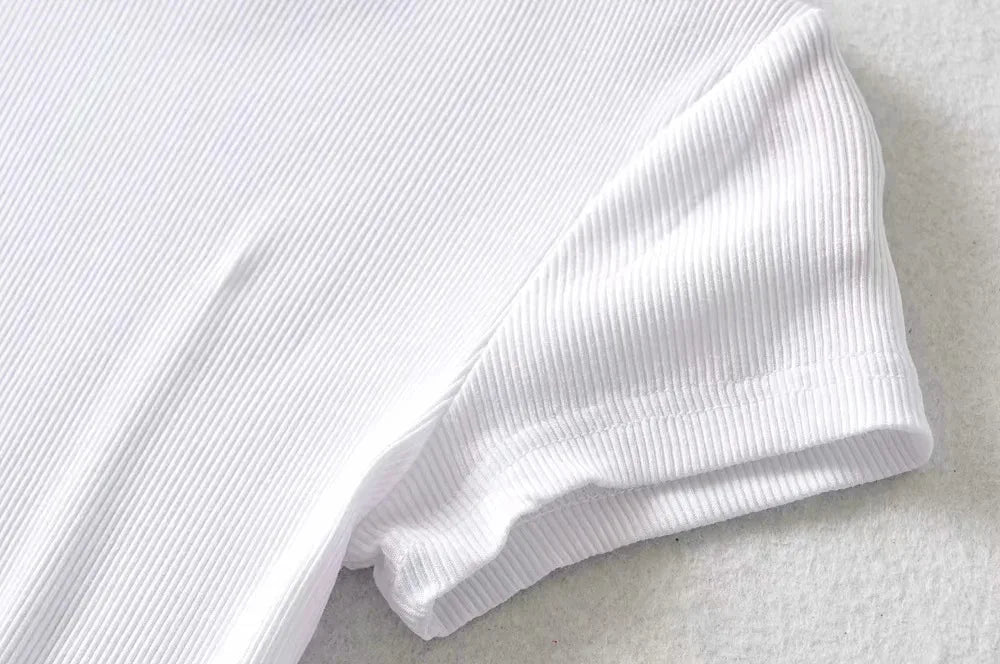 Short-sleeve T-shirt