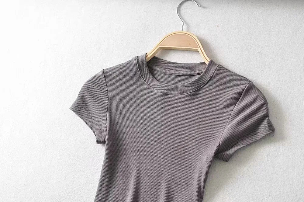 Short-sleeve T-shirt